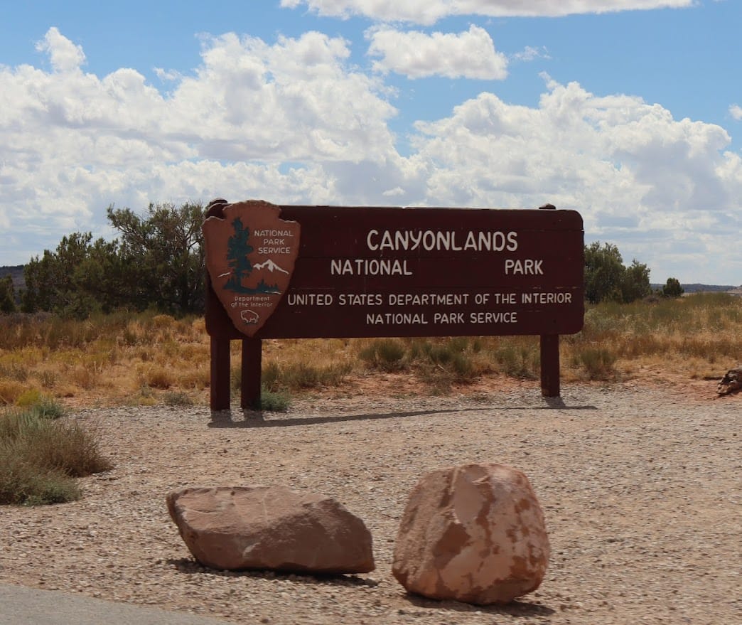 A Dog-Friendly Trip to Canyonlands National Park (Island in the Sky)